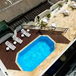 Boulevard Central Canasvieiras Hotel
